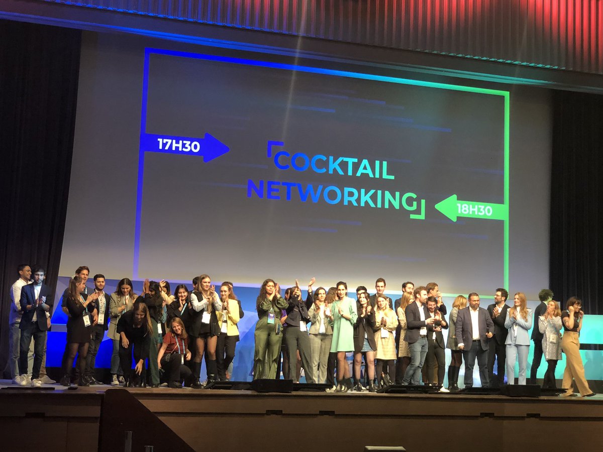 ArnaultChatel's tweet photo. Un grand merci @vincent_ducrey @emmanuelvivier @PerleBagot et aux équipes pour ces 2 jours #insidedigitalrevolution 

Et un spécial big up aux étudiants du @mbadmb @EFAP_ @HUBInstitute pour la couverture TOP de l’évènement 

🔥🔥🎉🎉🫶🏻🫶🏻 #mbadmb #transfonum #ia #metaverse https://t.co/uAMEIcAw8v