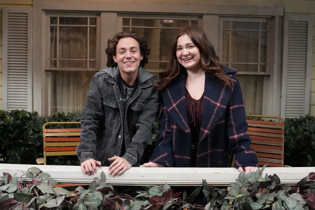 Something here looks familiar... 😉 Don't miss <a href="/EthanCutkosky/">ekat19</a> on #TheConners TONIGHT at 8/7c on ABC and Stream on Hulu!