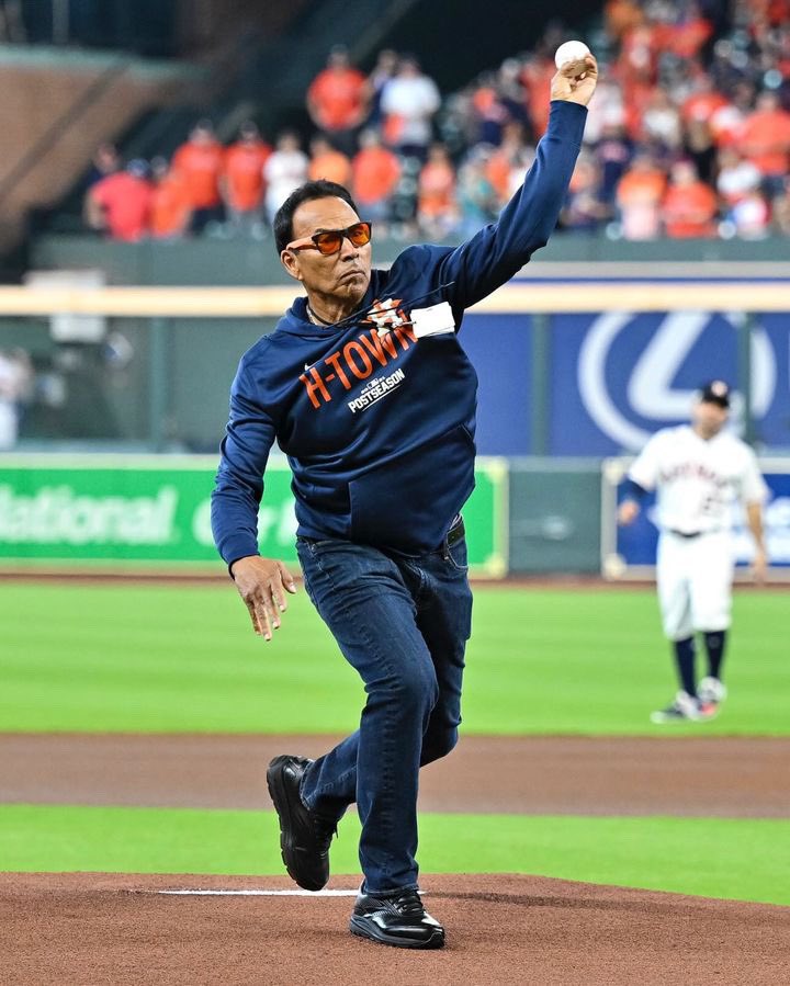 TheAntonio22's tweet photo. I asked him yesterday if he wanted to warm up before the first pitch…

His response “Buddy, I was born ready!” 🤷🏽‍♂️😂

This guy always brings the energy!!!!😤😤😤😤 #Cheo @astros https://t.co/MS6eA2BAjX