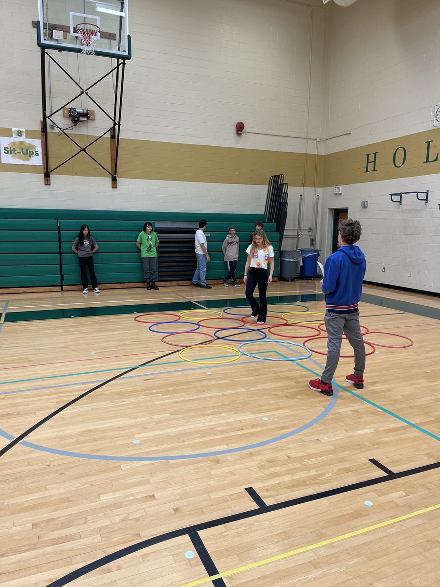 8th grade finished up their Cooperative Activities unit! Hoop Maze for the win! Thanks <a href="/MsZimmermanHPE/">Ms. Zimmerman</a>  for the different levels of enrichment!