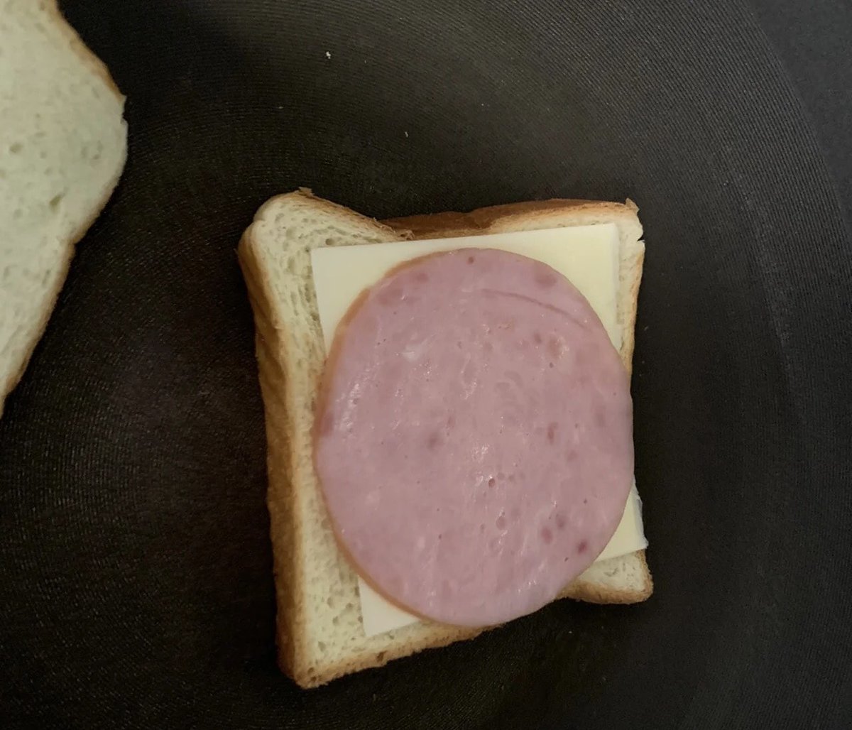 TangLin05174065's tweet photo. I toast to you!
#toast #morning https://t.co/EWS47c08Ui