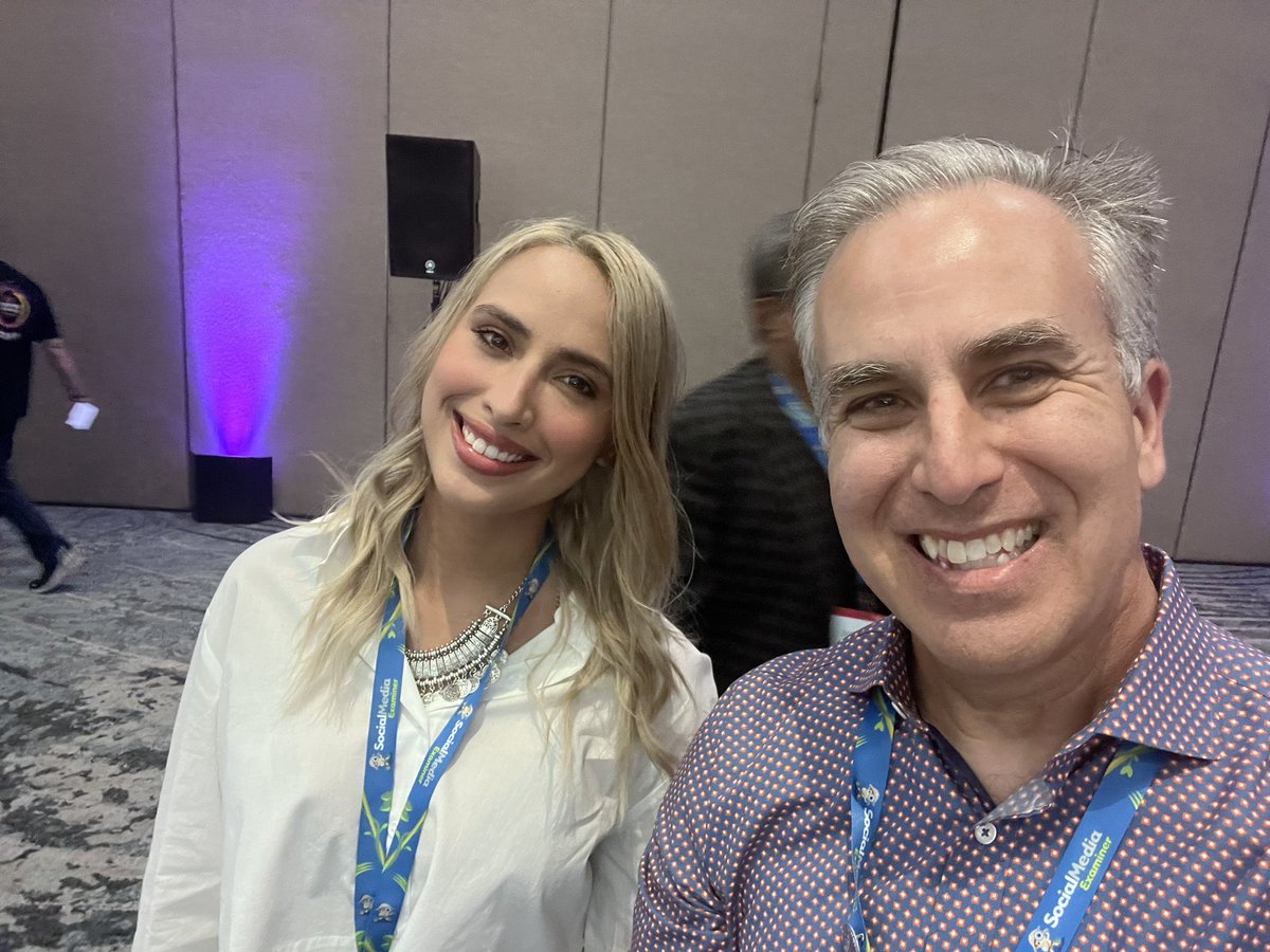 itsthatgigi's tweet photo. I had the best time at #cbiz22.
Thank you, @SMExaminer, for treating your speakers so well and for putting together such an amazing lineup.
I was overjoyed to see some of my favorite Web3 people ✨ https://t.co/UYpbmpzZi8