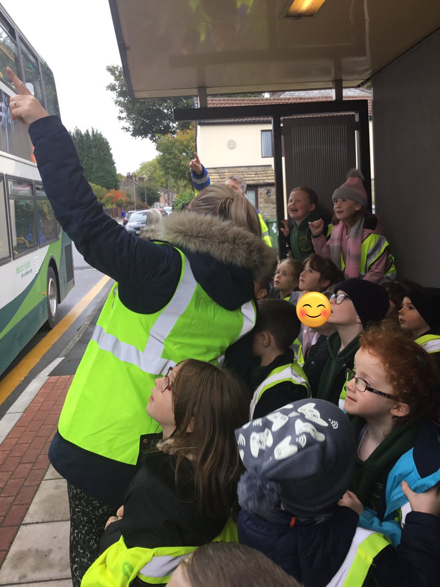 Y2Bradleygreen's tweet photo. We loved our Geography fieldwork today. We went to a local bus stop to see how well the public transport was used. We are going back tomorrow at a different time of day to see if more people use the buses in the morning or afternoon. @BGEcoCouncil https://t.co/2OJgp627qu