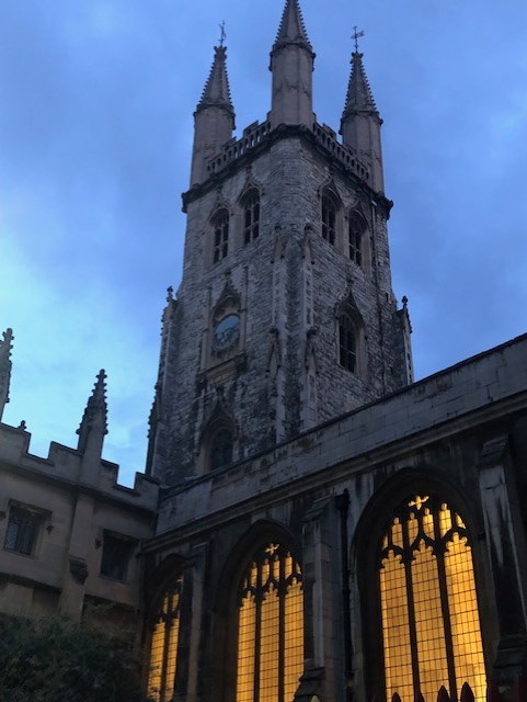HolySepulchreUK's tweet photo. Some events are just worth getting up early for and this was one of them @CityBreakfast Wonderful to gather together to pray for our City, our leaders and all that live/work here. @Robchp @Lady_Lenzie 
#cityprayerbreakfast #londonchurch #holysepulchre #CPB #Pray4City https://t.co/pjnSvtNULs