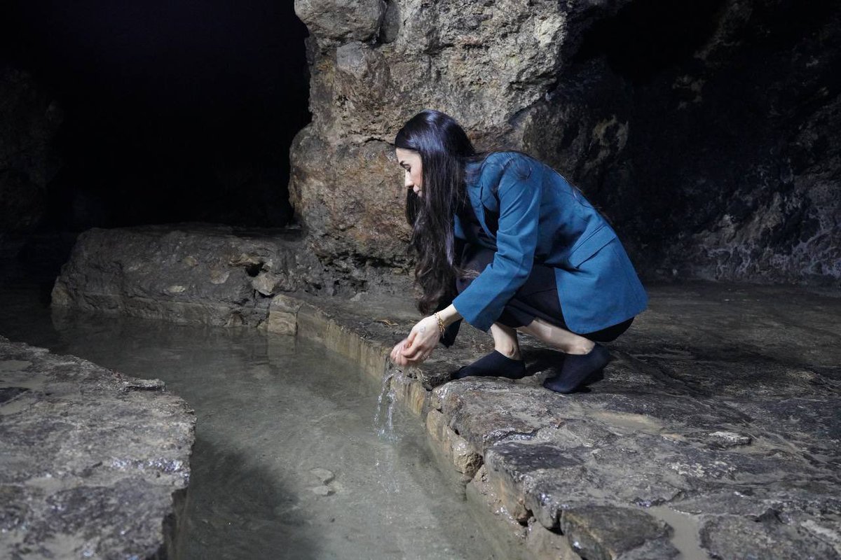 NadiaMuradBasee's tweet photo. As a girl, I always dreamed of going to the Autumn Assembly at the sacred Yazidi temple in Lalish. It was beautiful to be there today for the first ceremony that Lalish has held since the genocide. Despite religious persecution, Yazidis are celebrating and preserving our faith. https://t.co/DZGy5SlINS