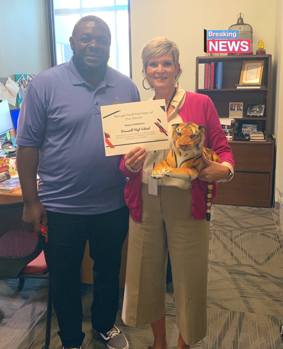 SNashBHS's tweet image. Congratulations 🎊 to Braswell HS Aug/Sept Teacher and Staff Member of the month!! You truly represent what it means to be #builtdifferent Thank you for all that you do for our students everyday! #bengalexcellence @CSOSUAVE17 @WillisKeepIt100 @braswellhs @jsruss68