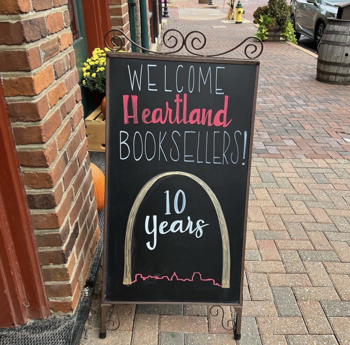 Main Street Books tweet media