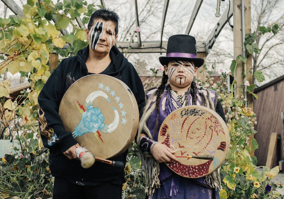 tractionplanet's tweet photo. #10WaysProject Featured Artist: 

Chubby Cree is an all women/children drum group.  hiy hiy nanaskimun 

#climate #climatechange #climatejustice #tractionart  #unfccc #decolonize #climateaction https://t.co/LLidO4T1cy