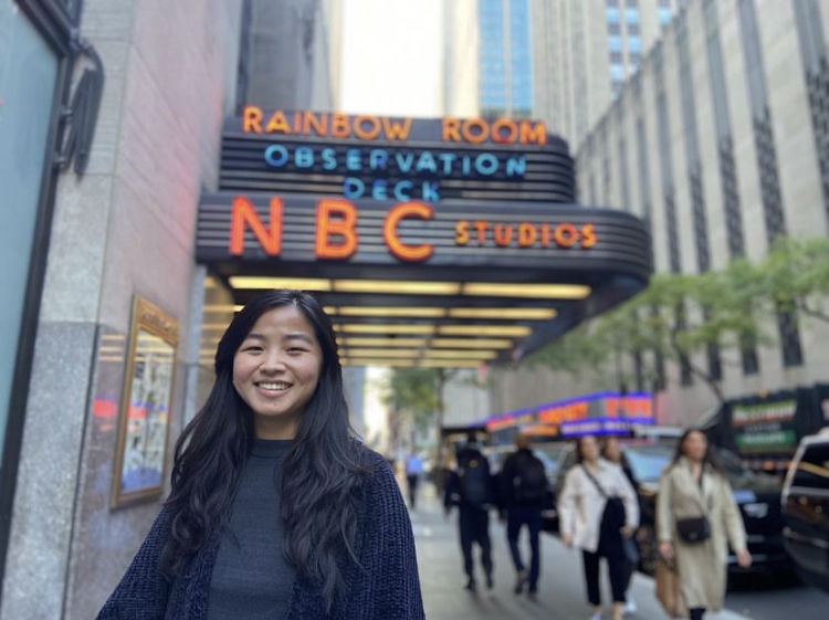 Senior <a href="/celamigan/">Cela Migan</a> from Milwaukee is taking over IG today. This semester she's participating in our NY Internship Program and working as a social intern for <a href="/NBCNews/">NBC News</a>. Follow along on InstaStories to see her day: instagram.com/mujschool. #MissouriMethod #MizzouMade <a href="/MUJournAbroad/">MU Journalism Abroad</a>