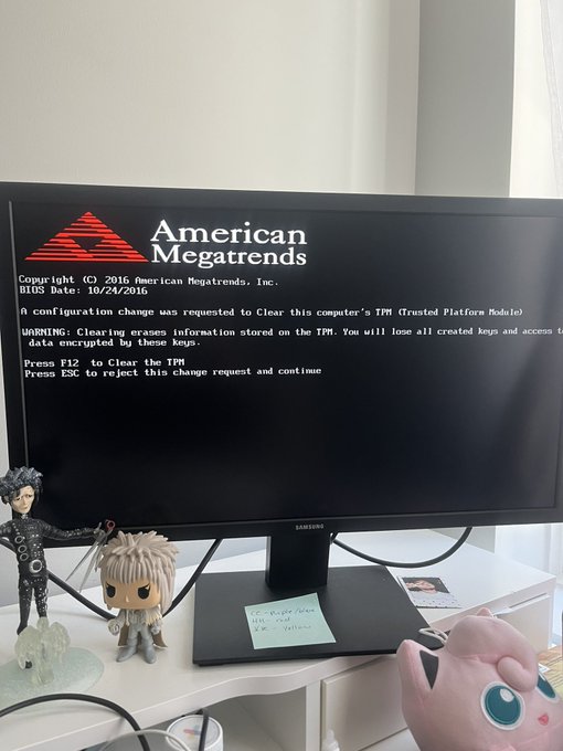 someone who knows how computers work is this bad? im factory resetting my computer Bc it runs like shit