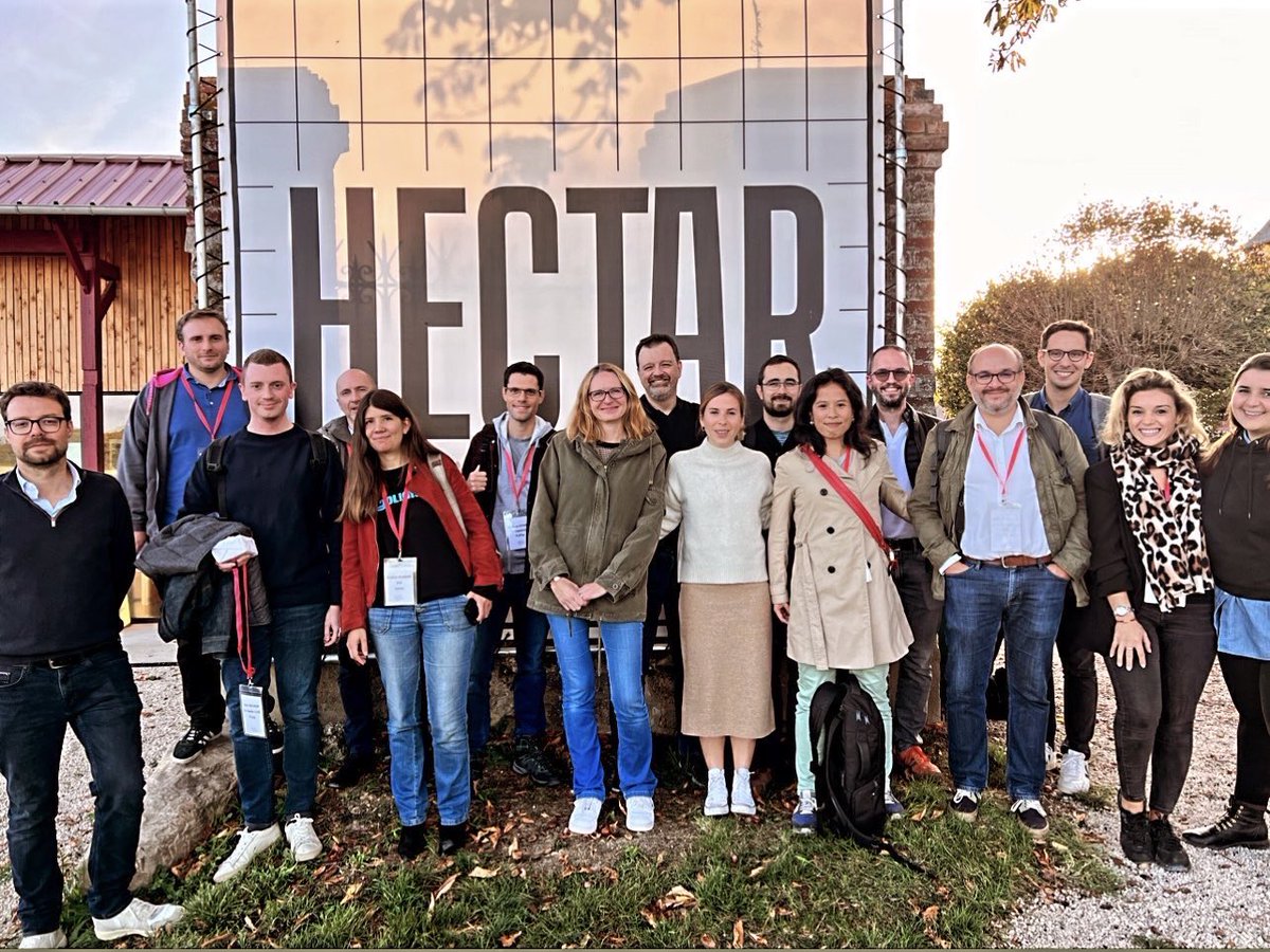 TechRocksFr's tweet photo. Très belle #learnEx avec les https://t.co/zfboaUSRFm Core ! 🌙 @fnapz @nsilberman @fchabanois @MathildeLemee @gpostaire @sihameAllali @sykespeaking @JeanLebrument @cheistophefr @JulienMangeard @marekkalnik @ukicyril @LucasVoland @DidierGirard @JoelleBarral @CogetNoemie https://t.co/aXEnz8mtkR