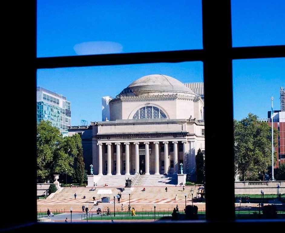 Columbia's tweet photo. Butler Library study session views ✨📚 

📷 #ColumbiaPhotoOfTheWeek by Jack Shi (@Columbia_SPS’22) https://t.co/5L52B4tNJF