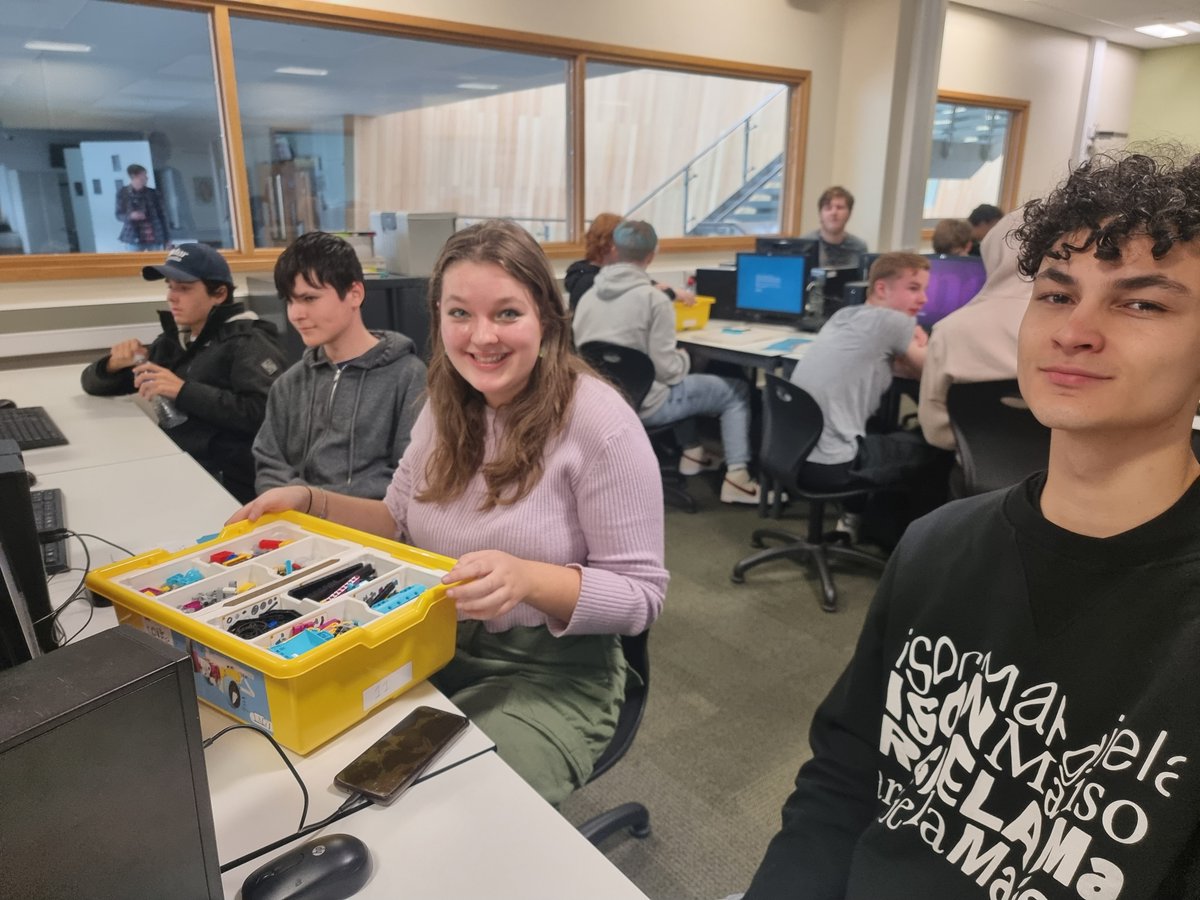 SuffolkOneICT's tweet photo. Many thanks to @Getech_Schools for coming in with the new Lego Spike kits for our students to experience some hands-on computing!  Student feedback was immensely positive and the experience really inspired them to build and program! https://t.co/nT9WrPgM62
