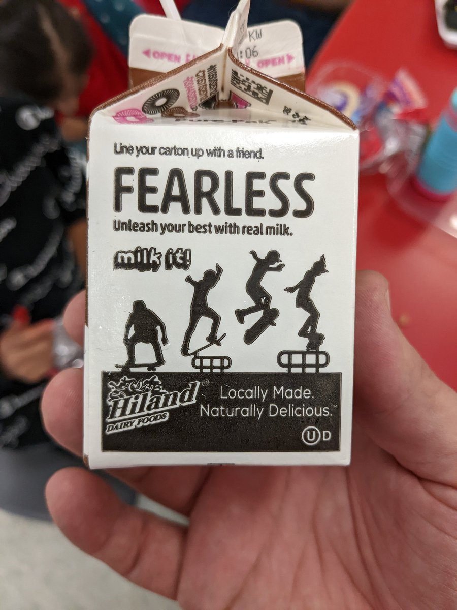 ⁴∅¹ tweet media