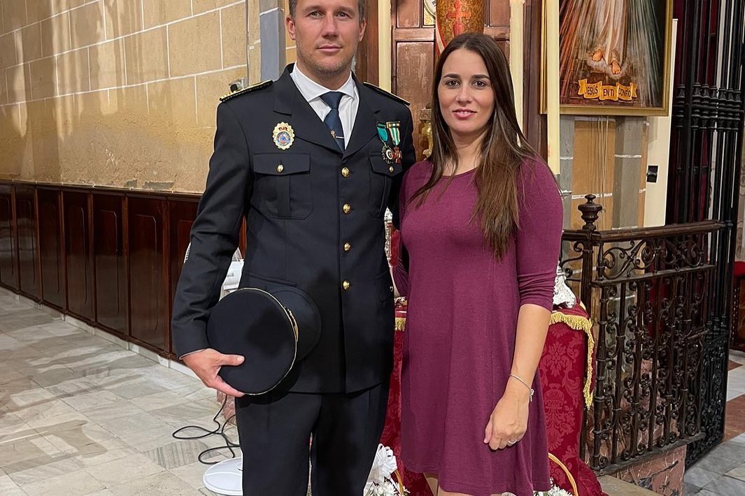 PCMoguer's tweet image. ℹ️ Día especial el de hoy en el que hemos acompañado a los miembros de la Guardia Civil en el día de su festividad. 💚🇪🇸🫡

🔊 Viva la virgen del Pilar !! 
🔊 Viva la Guardia Civil !!
🔊 Viva España !!