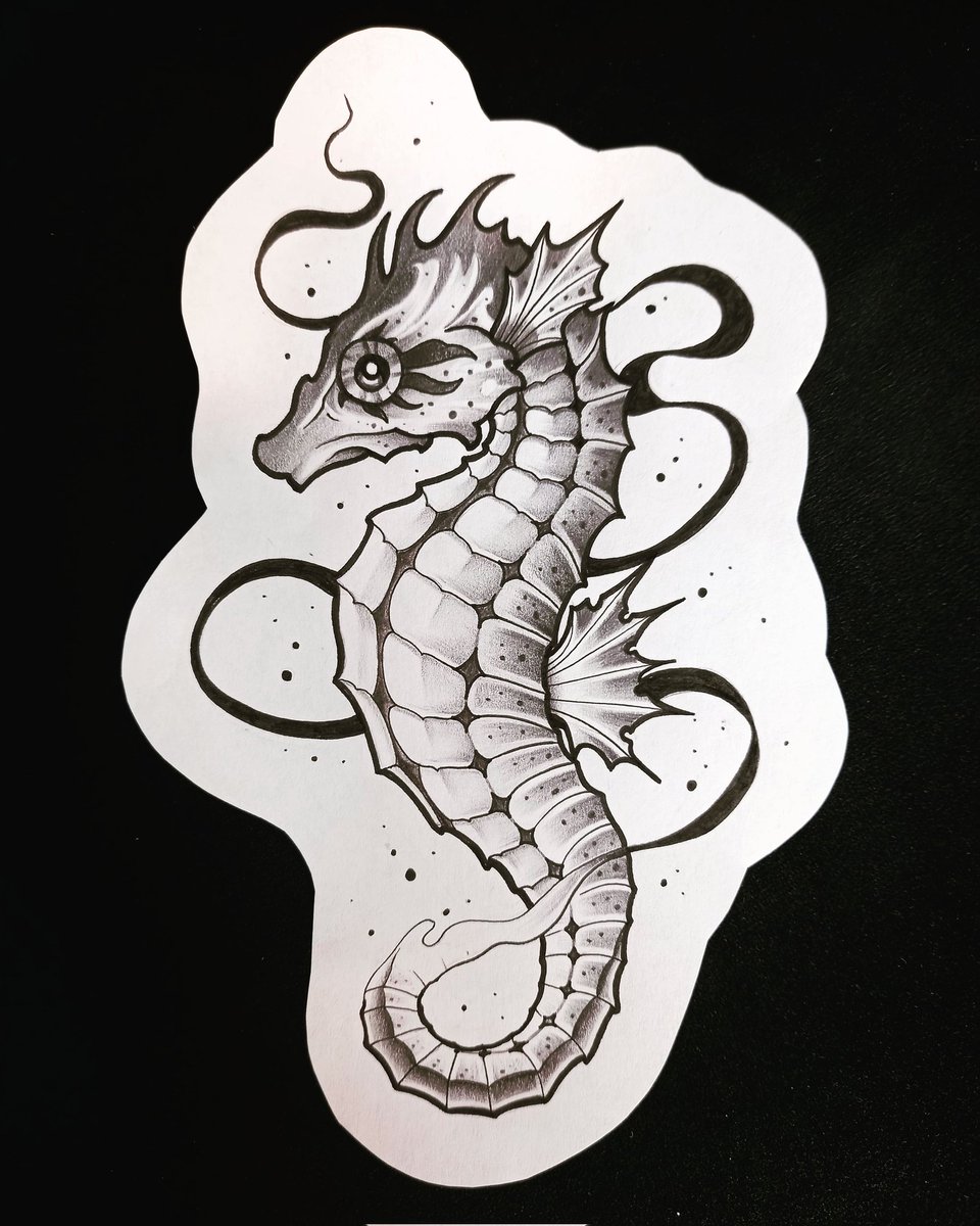 Wardrat1's tweet photo. Petit flash tattoo pour la reprise #tattooartist https://t.co/wtxMqEd3R0