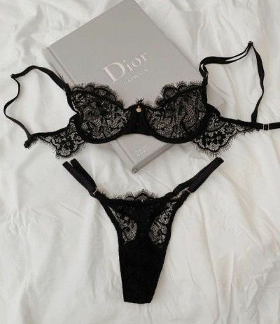 untitledallure's tweet photo. Black Lingerie 🖤 https://t.co/sc3eEM71JE