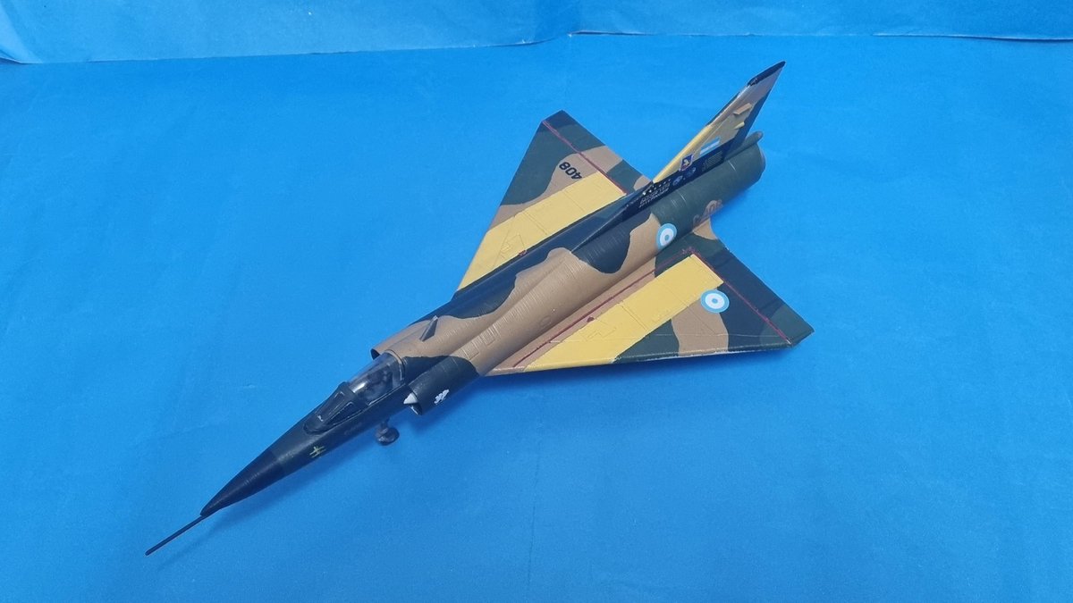 SturmovikSM's tweet photo. Kosmosur 3D's 1:48 Dagger has been finished. Now, onto other projects.
#scalemodels #plasticmodels #fuerzaaereargentina #argentina #Mirage #miragedagger #condordecals https://t.co/nU9biT1ryw