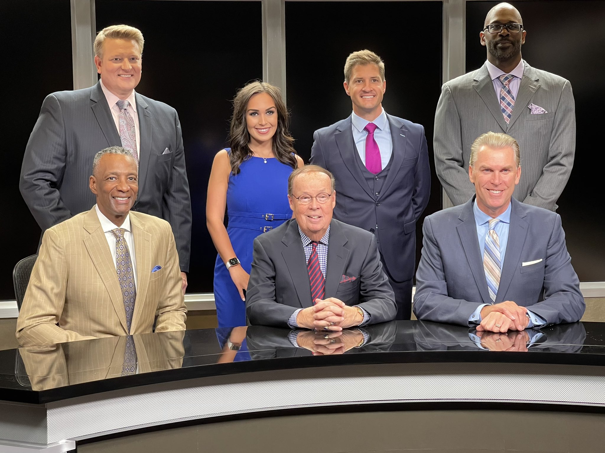 Bally Sports Detroit on Twitter "Family photos! 📸 Pistons LGRW https//t.co/tOSVLQiP1p