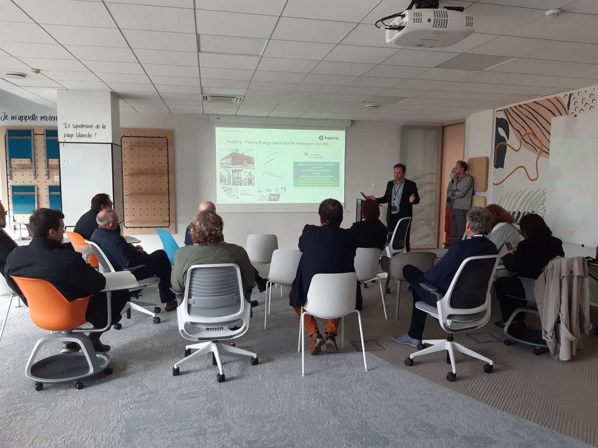 NaTran_RI's tweet photo. Aujourd'hui #RICE accueillait des représentants du comité Infrastructures gazières de @marcogaz_EU et du @bng_Gaz qui ont pu découvrir nos laboratoires et activités de R&amp;D avec nos spécialistes
#hydrogene #biomethane #polymeres #securiteindustrielle https://t.co/ISyy2nGeQ7