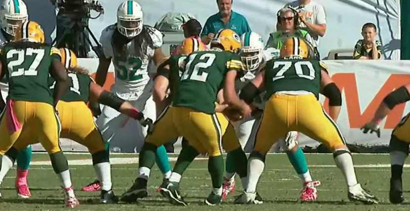 HistoricPackers's tweet photo. Today in 2014: Aaron Rodgers connects with Andrew Quarless on a four-yard TD with three seconds left to lift Packers to 27-24 win over Dolphins. One play earlier, Rodgers fools Miami with a fake spike and hits Davante Adams for a 12-yard completion to set up the winning play. https://t.co/o5UlCv3O2K