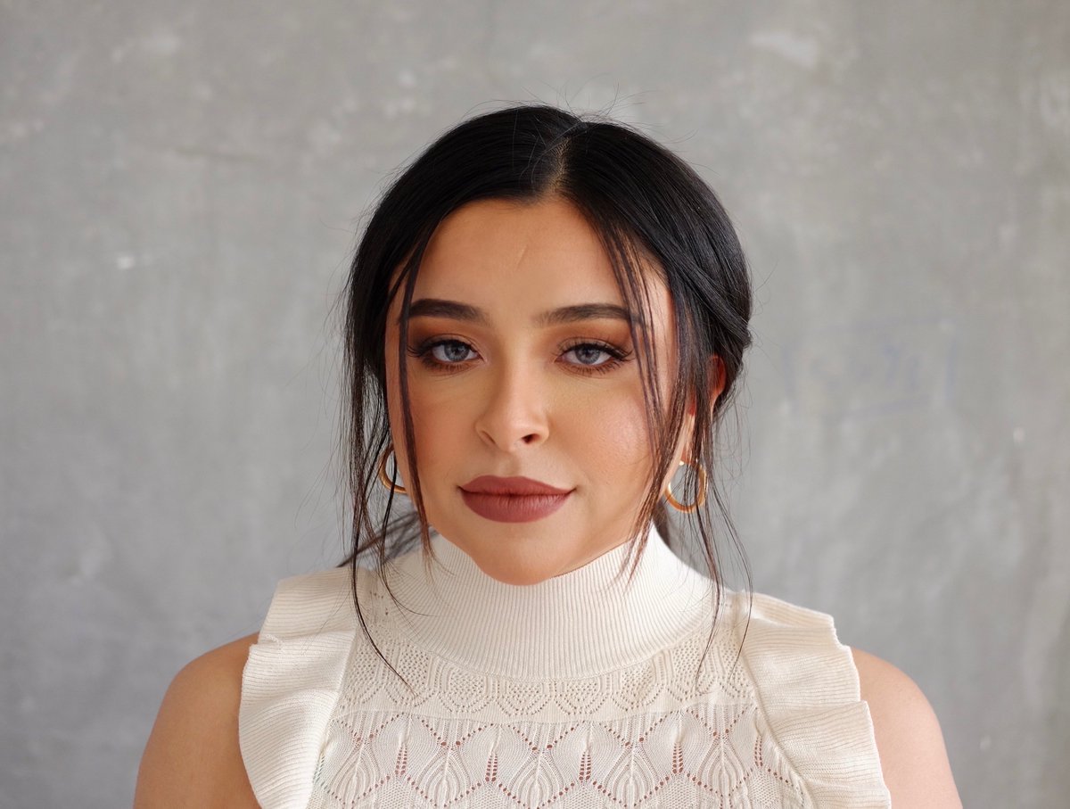 José Andrés Fellow @xxjdv's ('23) investigation on teenage farmworkers—written through the informed lens of personal experience and those of "invisible" workers as young as 15— runs in <a href="/TeenVogue/">Teen Vogue</a>! #proud @ucberkeley TY <a href="/chefjoseandres/">Chef José Andrés 🕊️🥘🍳</a>