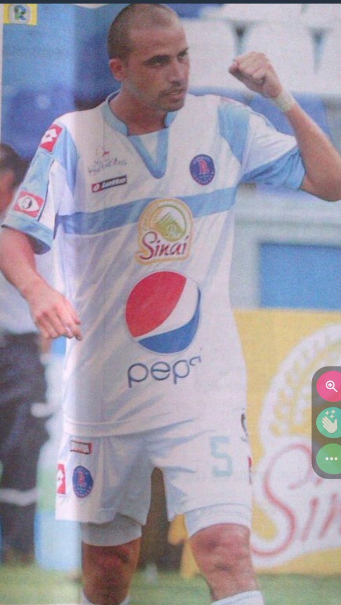 matipassa's tweet photo. Feliz aniversario @AlianzaFC_sv Siempre se recuerdan con alegría esos lindos momentos vistiendo tu camiseta.
Salud a todo el pueblo Albo. https://t.co/VNrhhnPvsY