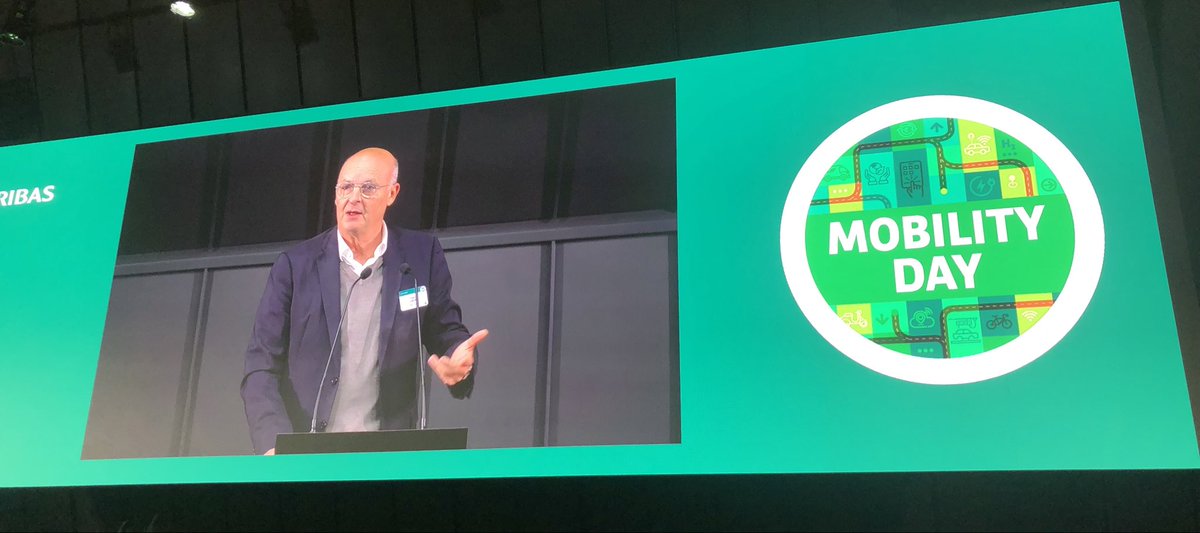 HabHac's tweet photo. @BNPParibas inscrit la #Mobilité au centre de ses projets de développement
➡️Dès 2023, plateforme digitale «tout en un» dédiée à la #Mobilité pour les clients particuliers en France
➡️1 md€ revenus supp. avec les initiatives transversales #Mobilité des métiers
#Partners4Mobility https://t.co/lV66FSCf1p