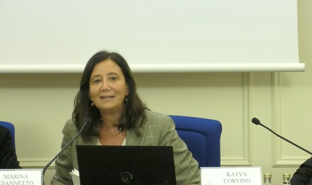 Italgas's tweet photo. "I 169 target che compongono i 17 Goals dell’Agenda Onu 2030 hanno almeno un fattore in comune: l’accesso alle informazioni." Ora ad "Ambiente, biodiversità, territori nelle memorie del Paese" con Katya Corvino, Responsabile #HeritageLab di Italgas. https://t.co/K8IgZyGj4v
