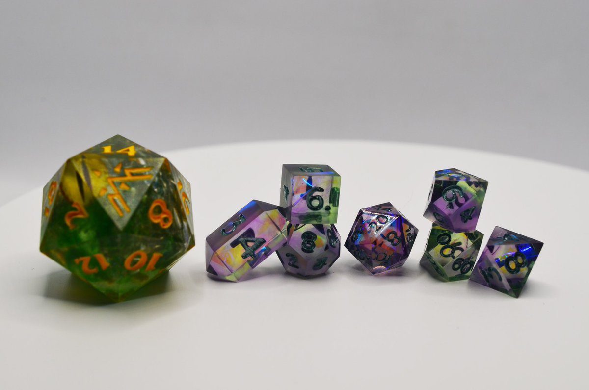 rollwadventure's tweet photo. Just made the tiniest #Dunamancy set! #dnd #handmadedice #dice #dicemaker https://t.co/N4KodWGfel