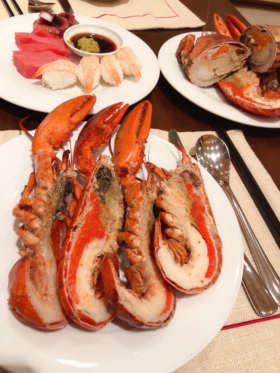 Delicious food is the love of ordinary life
