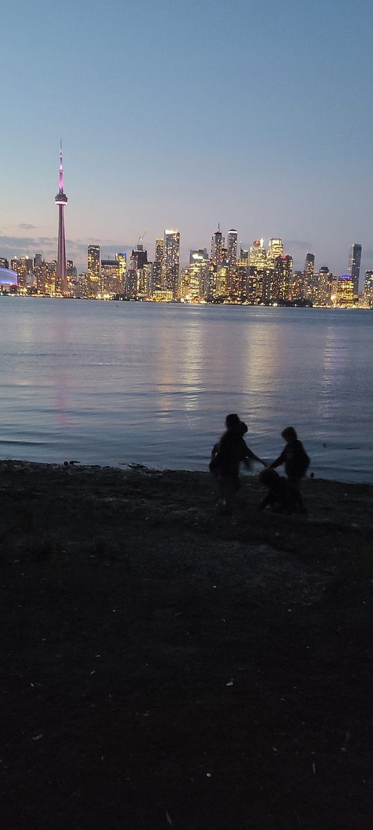 Enjoying the night sky scape with <a href="/DukeofConnaught/">Duke of Connaught</a> students