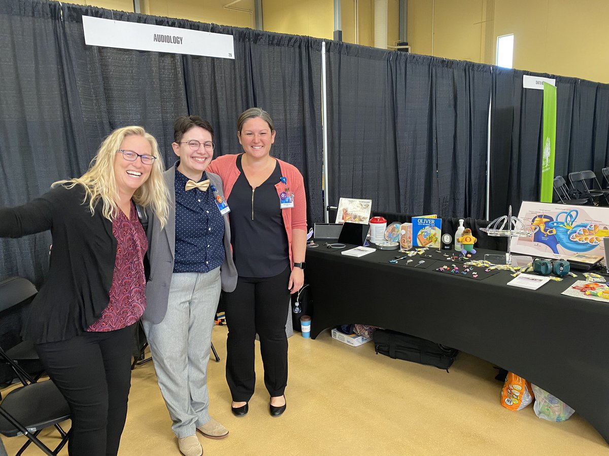 Had a blast representing audiology at the Mayo career fair yesterday! Convincing high schoolers that ears are cool? Absolute highlight of my week. 🧑‍⚕️👂