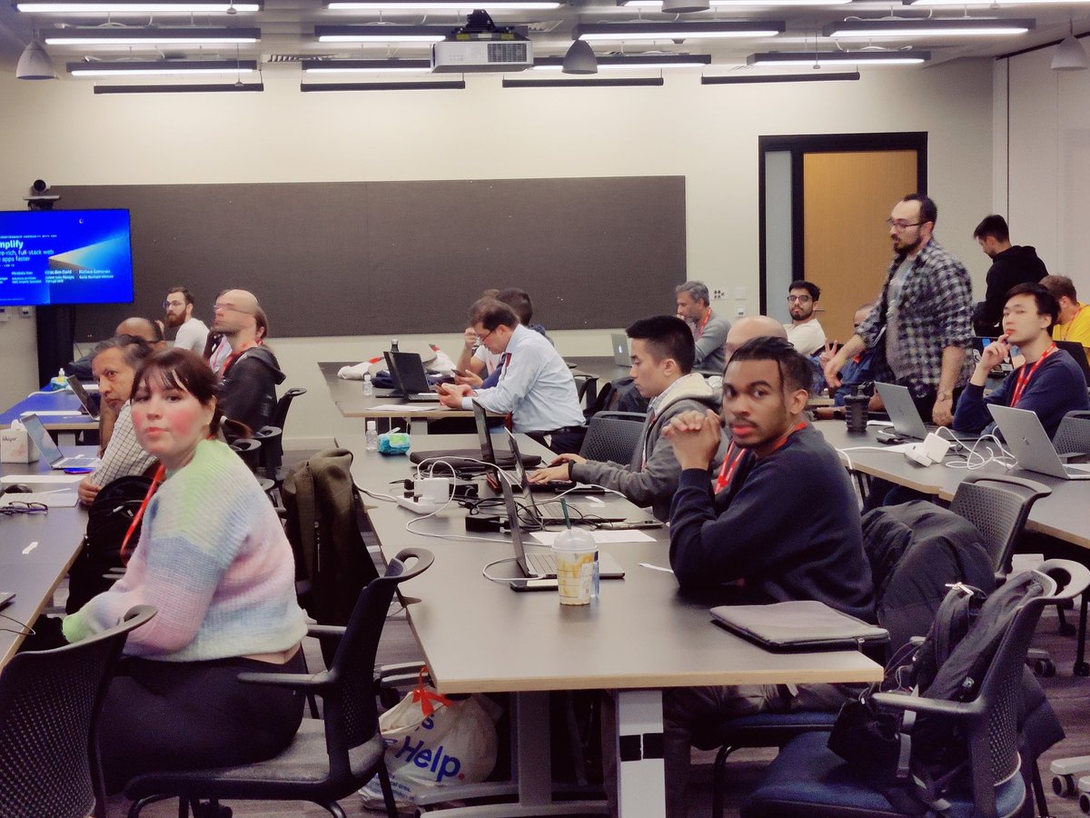 Kicking off this evening's <a href="/londonswcraft/">LSCC</a> at <a href="/AWS_UKI/">AWS UK & Ireland</a> London office #awsamplify #softwarecraftsmanship <a href="/codurance/">Codurance</a>