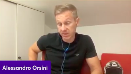 GiovaQuez's tweet image. "Una manifestazione sotto l'ambasciata russa sarebbe per la guerra e non per la pace. Non ha niente a che vedere con la cultura della pace vomitare odio contro un'ambasciata né accerchiarla con migliaia di manifestanti. Vorrei URLARE tutto il mio disappunto per questa idea FOLLE"