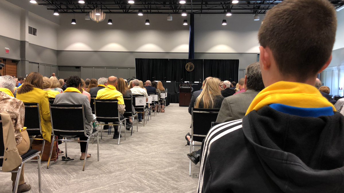 khyati_tv's tweet photo. Happening now: The Kentucky Supreme Court is hearing arguments on #HB563 It’s about public education program.
The court is at the Shelbyville Conference Center. @SpectrumNews1KY https://t.co/nHzc8kMwGo