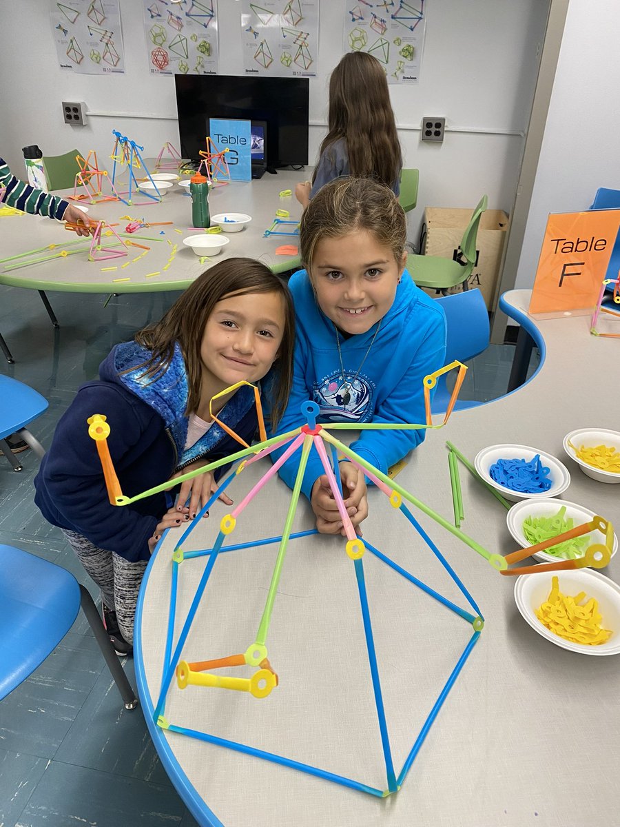 NptSTEM's tweet photo. 3rd grade OAS STEM Enrichment for All makers creating rides for a Strawbees Fair and exploring 3D geometric shapes! https://t.co/9bqIfJZGGn