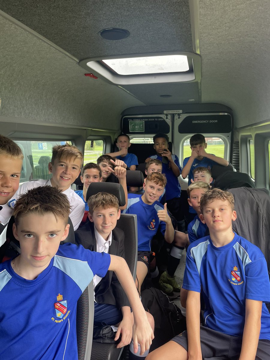 StPetersPhysEd's tweet photo. Very impressive footballing display by the year 8 boys this afternoon in the Birmingham Cup, running out 4-1 winners against Handsworth Grammer. https://t.co/NKRV9HIBX3