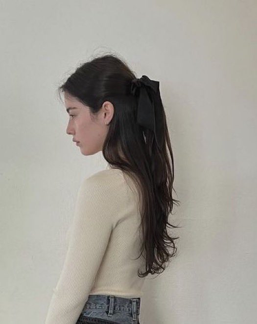 halfbmap's tweet photo. nome: charlotte josephine evans 
idade: 18
sexualidade: lésbica 
casa: gryffindor 
pronomes: qualquer um
user: @fIorzinhaas 
shape: gracie abrams https://t.co/Ad10MAExJo