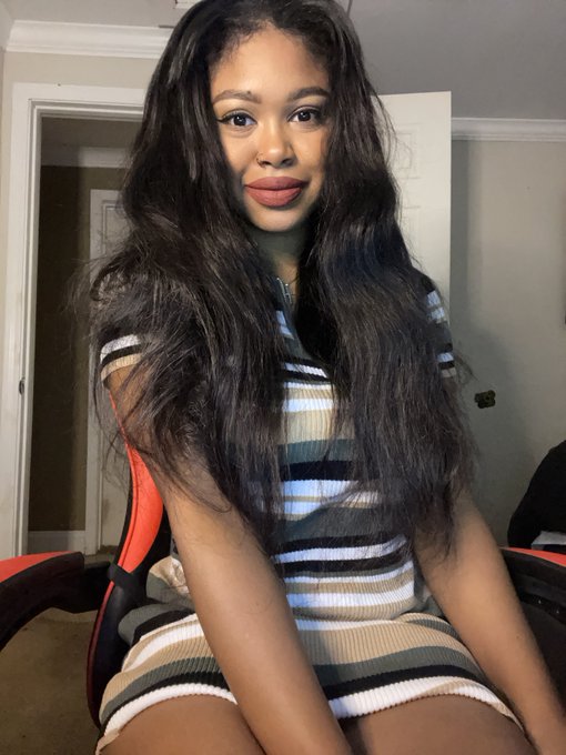 Hump day 🐫 https://t.co/pYzBQhBlKh<a href="/tag/clip"class="tags"><span>#clip</span></a><a href="/tag/bigass"class="tags"><span>#bigass</span></a><a href="/tag/iwantclips"class="tags"><span>#iwantclips</span></a>
