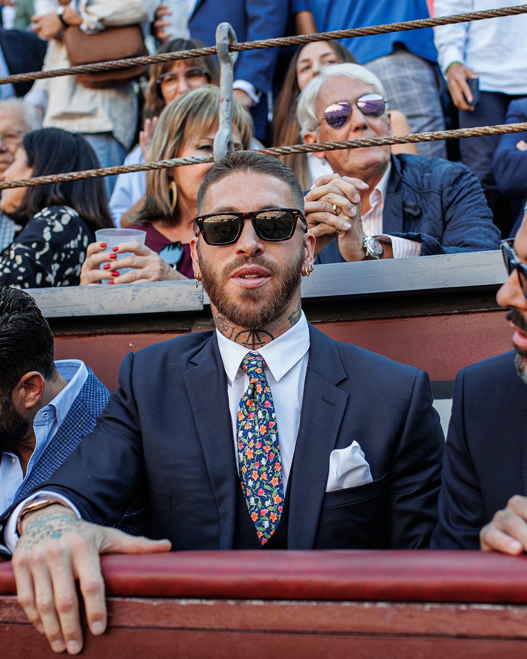 b-r-football-on-twitter-sergio-ramos-is-back-in-madrid-to-take-in-the