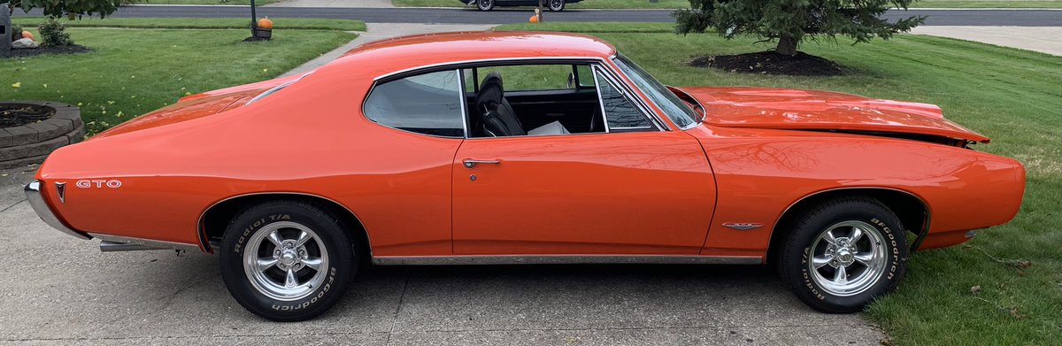 tomfrietchenbnd's tweet photo. Cleaned up the GTO today before the winter break!! #americanmuscle #Pontiac #1968GTO https://t.co/R0Th89Tscf