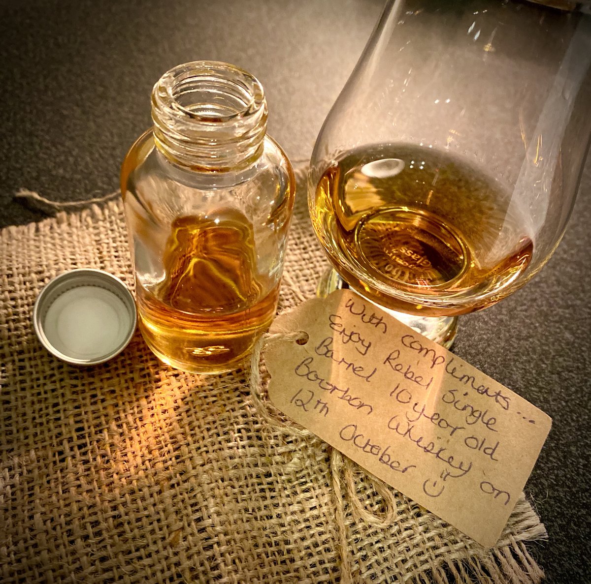 jwbassman_'s tweet photo. @TheWhiskyWire Nose:
First impressions are ‘oooh, that’s a lovely nose’ - rich, spicy, warming, lots of oak and a reasonable ABV too by the smells of things… also toasted almonds #FlashBlog #whiskey #RebelBourbon https://t.co/93du3FvMsv