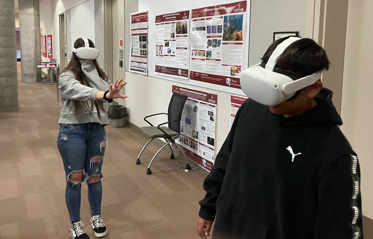MrRileyReads's tweet photo. Field trip to UW-Madison for the Wisconsin Science Festival! Hands-on with Penguin VR, electrical currents, actual brains(?!) and more. Fun times! @HorningMiddle https://t.co/AcJZoKXMUE