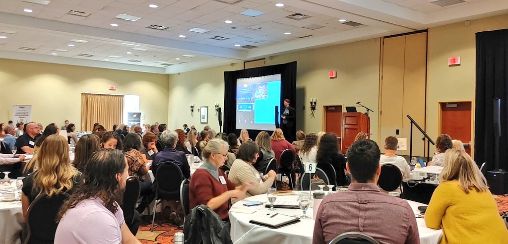 JennHagen1's tweet photo. Great to be back with #TeamChambers from across Canada. First in-person since 2019. Lots of new faces. Lots of - ahem - "seasoned" pros. Welcome #ChamberNetwork to #Ottawa. #CCECAGM https://t.co/tNBDXH5VZd