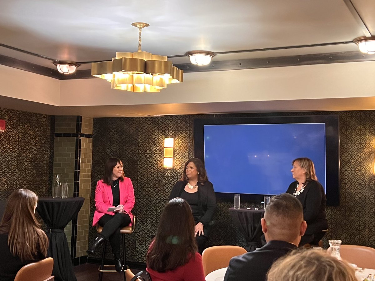 Lynn Franz @landolakesktchn, @kcgoode219 (<a href="/BMO/">BMO</a>) and Courtney Urban @WEComms talk ‘Passing the Purpose Pressure Test’  #PRDecoded <a href="/PRWeekUS/">PRWeekUS</a> <a href="/GFidelzeid/">Gideon Fidelzeid</a>
