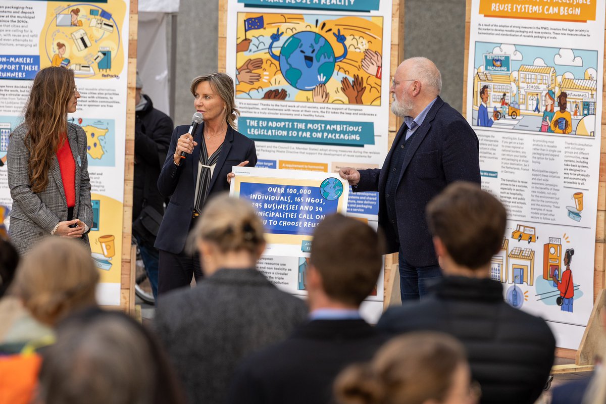 After tackling #SingleUse plastics, we will now aim to promote #ReUse as much as possible. The upcoming revision of EU packaging rules will propose reuse as a key element. Thank you <a href="/zerowasteeurope/">Zero Waste Europe</a> for sharing your #WeChooseReuse petition today!