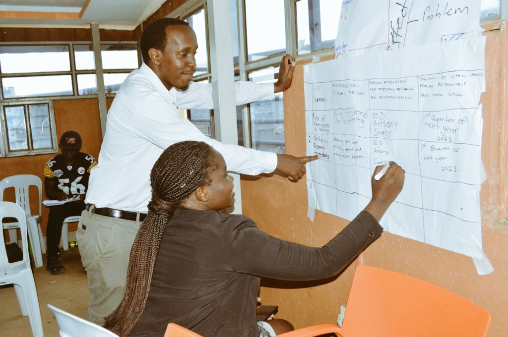 Mtindo_Network's tweet photo. Today's module on monitoring &amp; evaluation focused more on the practical understanding &amp; development of the M &amp; E document,  importance of M &amp; E, tools and how it is conducted. 
Many thanks to @networkcivil1 for this amazing practical experience.  
@CISUdk @activecitizensu https://t.co/SawbhilNFl