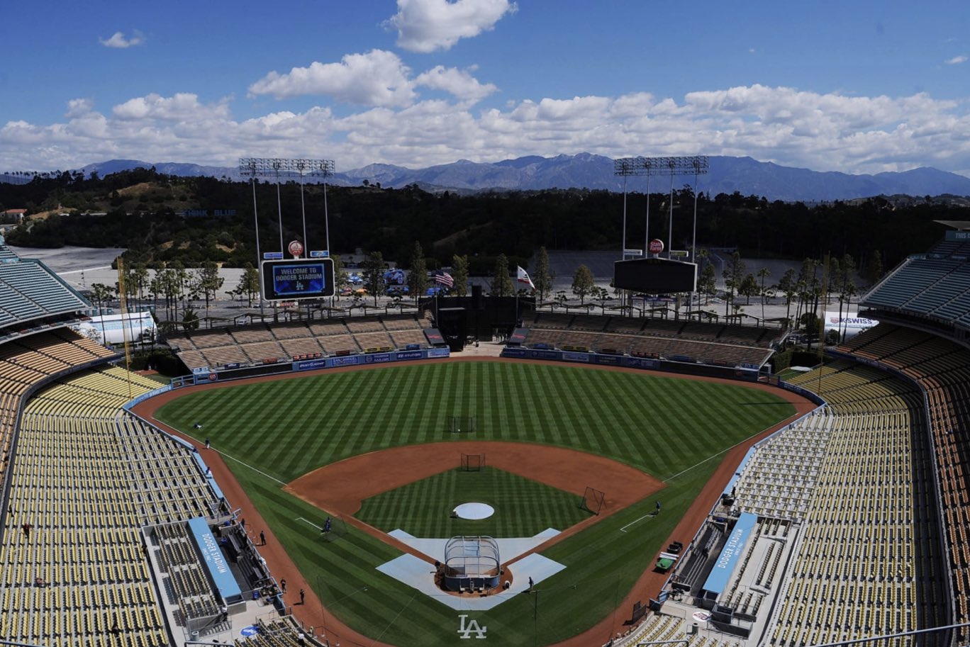 dkdodgers-on-twitter-luciousfox-a-big-part-of-dodger-stadium-s-charm