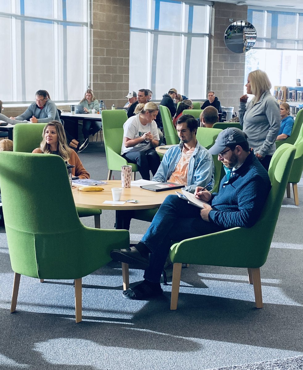 sam__ballard's tweet photo. Knowledge is power, fueled by burritos. 📚🌯 #PDday 
#Thankful for my team that helped pull this day together - @bumperbragg, Lindsey Kaiser, @GibsonSTSEd, @JolineTesar, @TaylorBurr3, and Mia Smith! 💚

@MPS_LnL @MWHSWildcats @MPS2Ed @Kalayne https://t.co/qoOi4mSBka